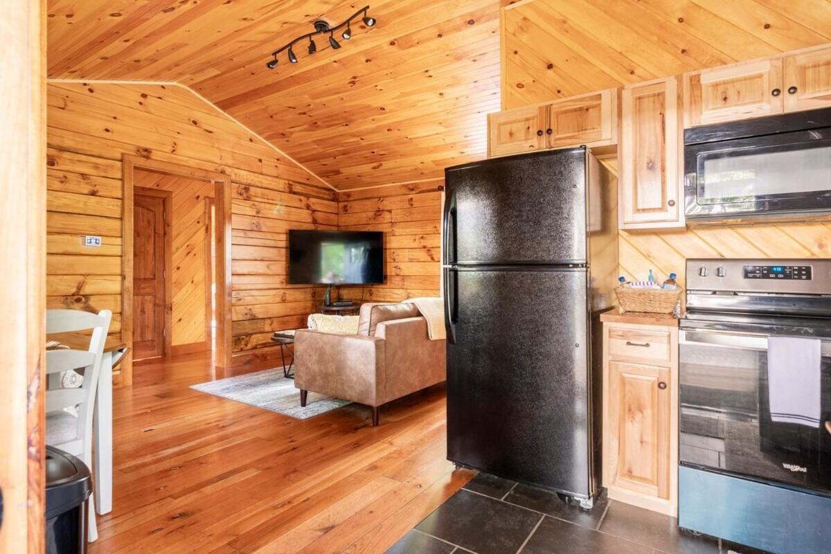 Secluded Wooded Cabin Near The Hocking Hills New Straitsville ภายนอก รูปภาพ
